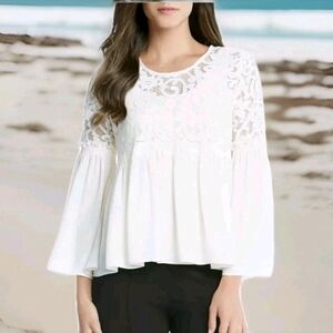 Karen Kane Flare Hem Floral Lace Top Size Large Bell Sleeves Cream Boho EUC